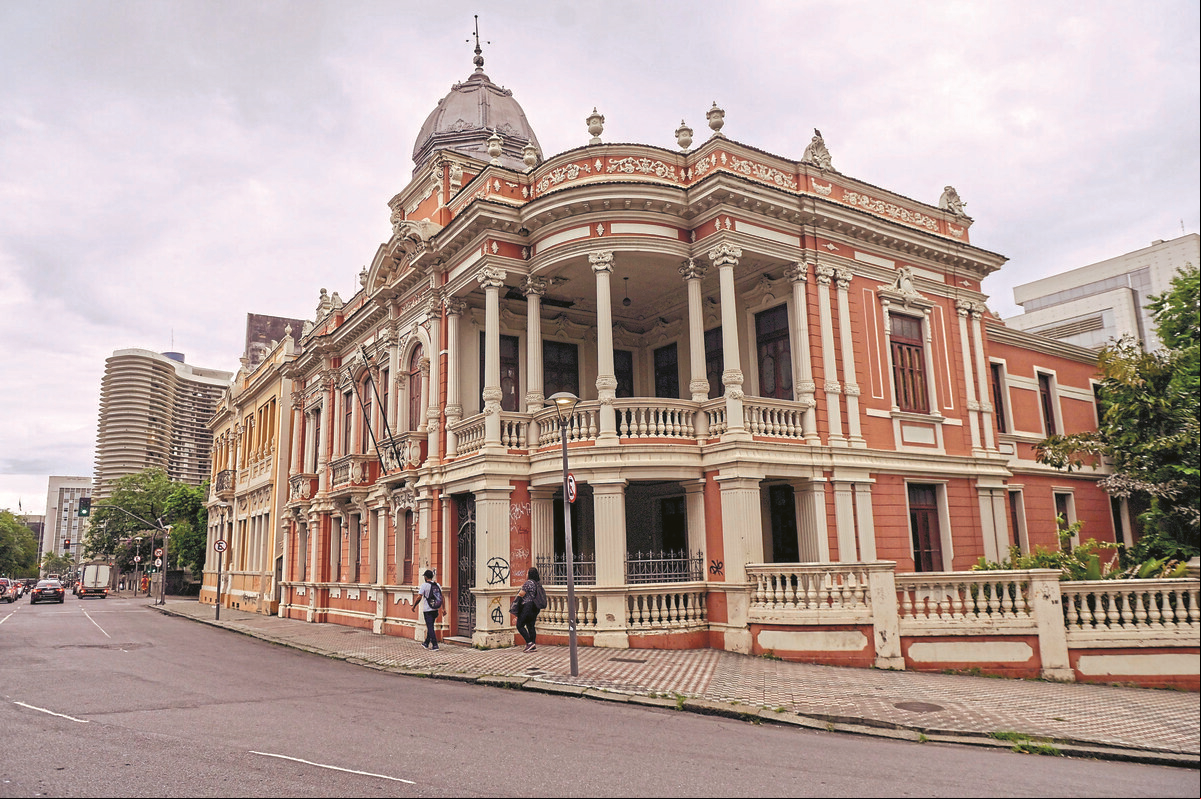 Palacete Dantas, de 1915, localizado na região da praça da Liberdade, na capital mineira